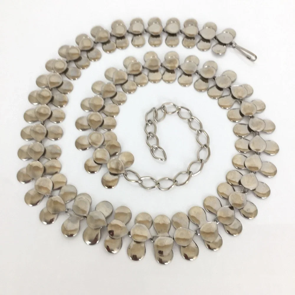 Women’s Shiny Silver Teardrop Metal‎ Link Belt Fish Scale Statement Belt